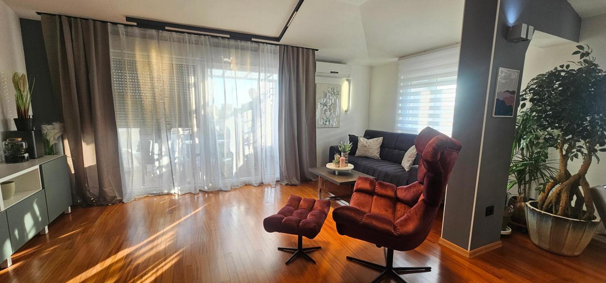 Lägenhet Penthouse Sea View