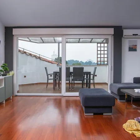 Apartment Rooftop Pula Exterior foto