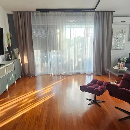 Penthouse Sea View Pula Apartment Exterior photo