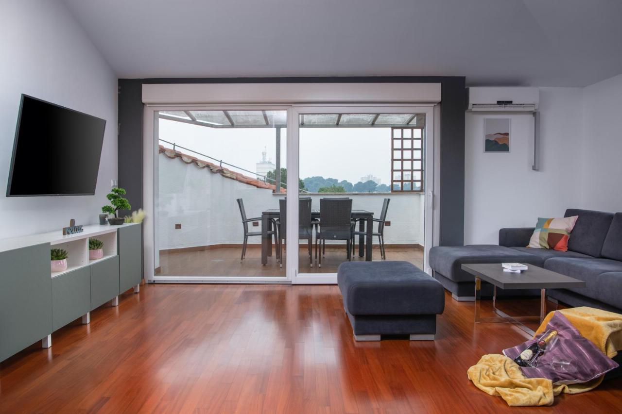 Rooftop Apartment Pula